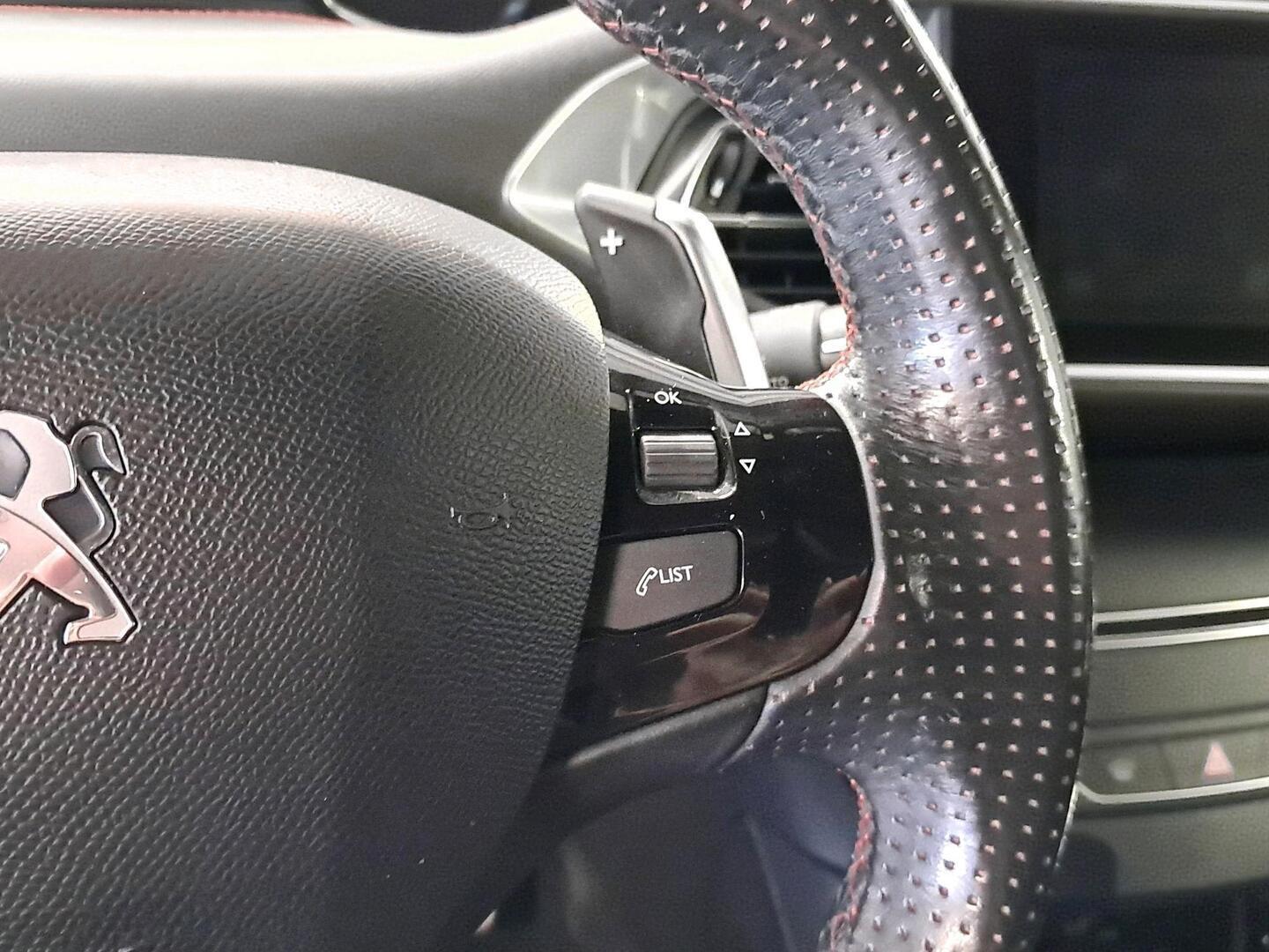 PEUGEOT 308 2016