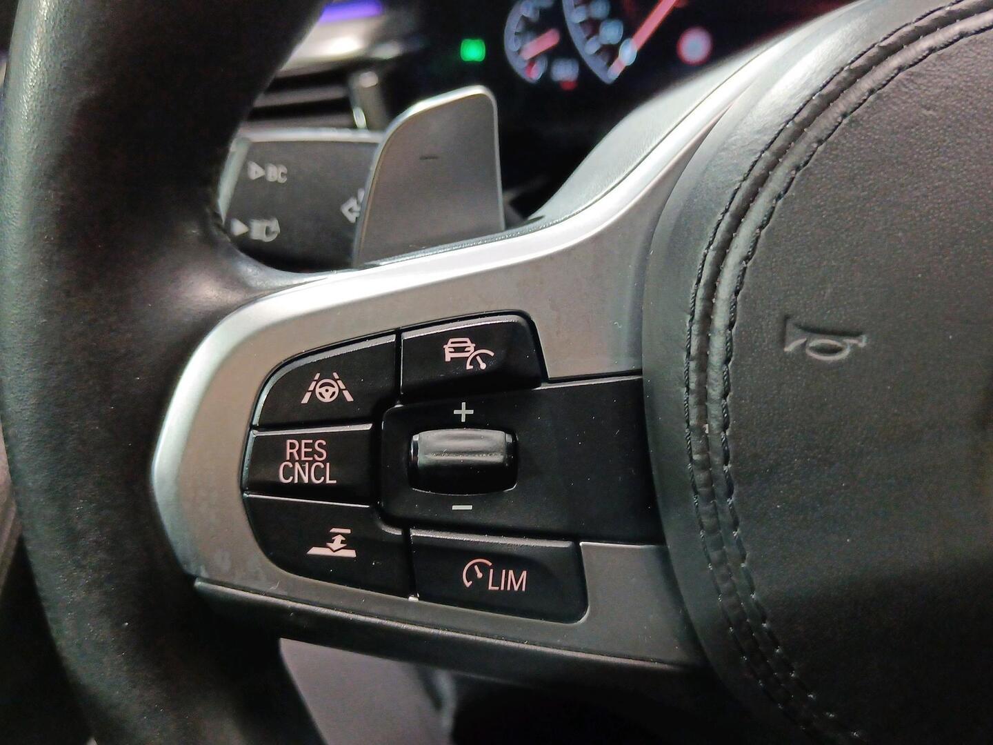 BMW 530 2019