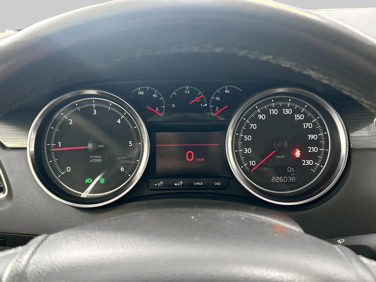 PEUGEOT 508 2013
