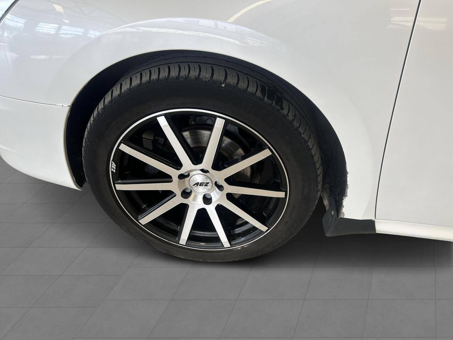 PEUGEOT 508 2013
