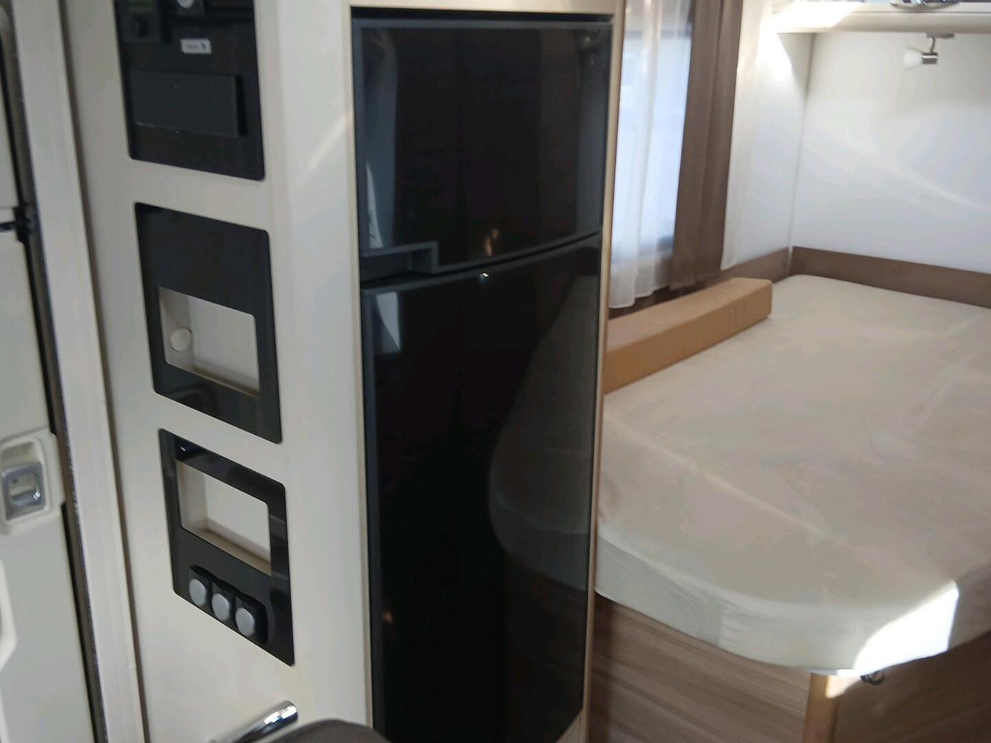 ADRIA Matrix M 650 SF 2015