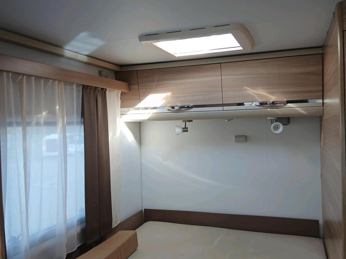 ADRIA Matrix M 650 SF 2015