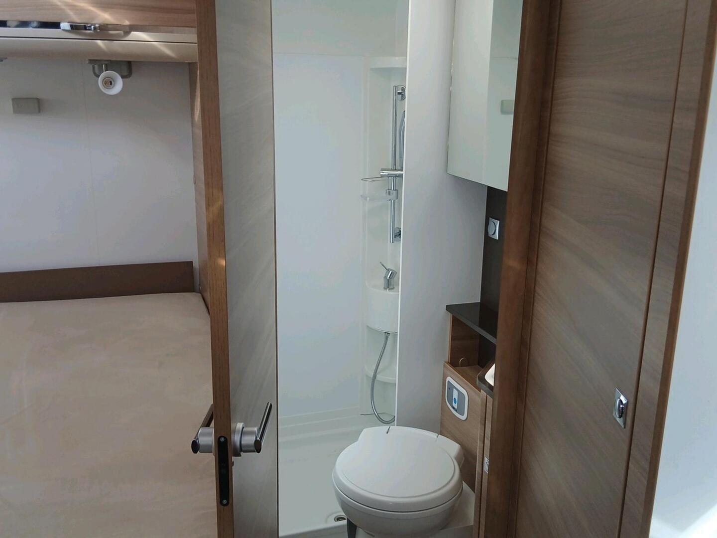 ADRIA Matrix M 650 SF 2015