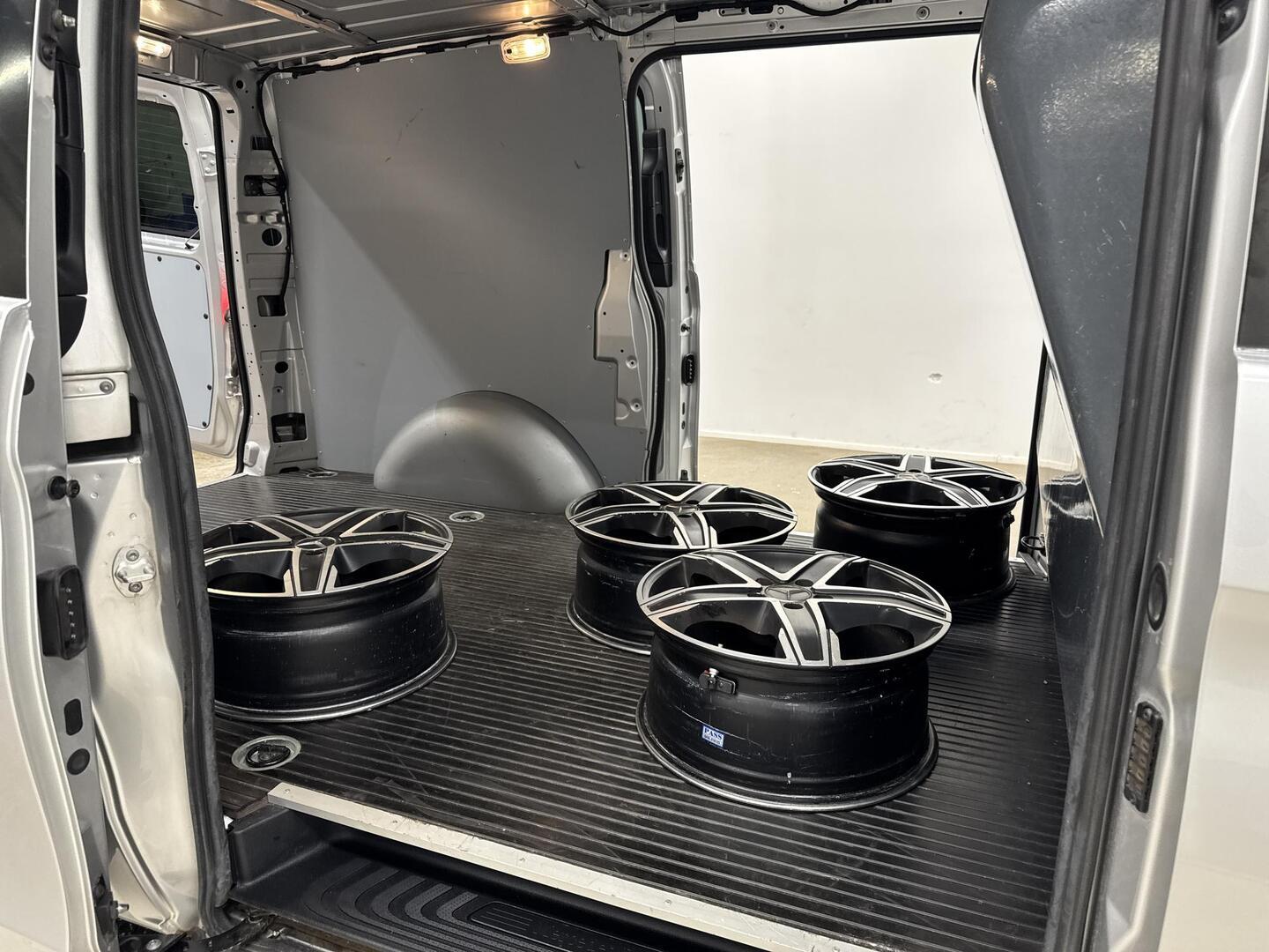 MERCEDES-BENZ Vito 2016