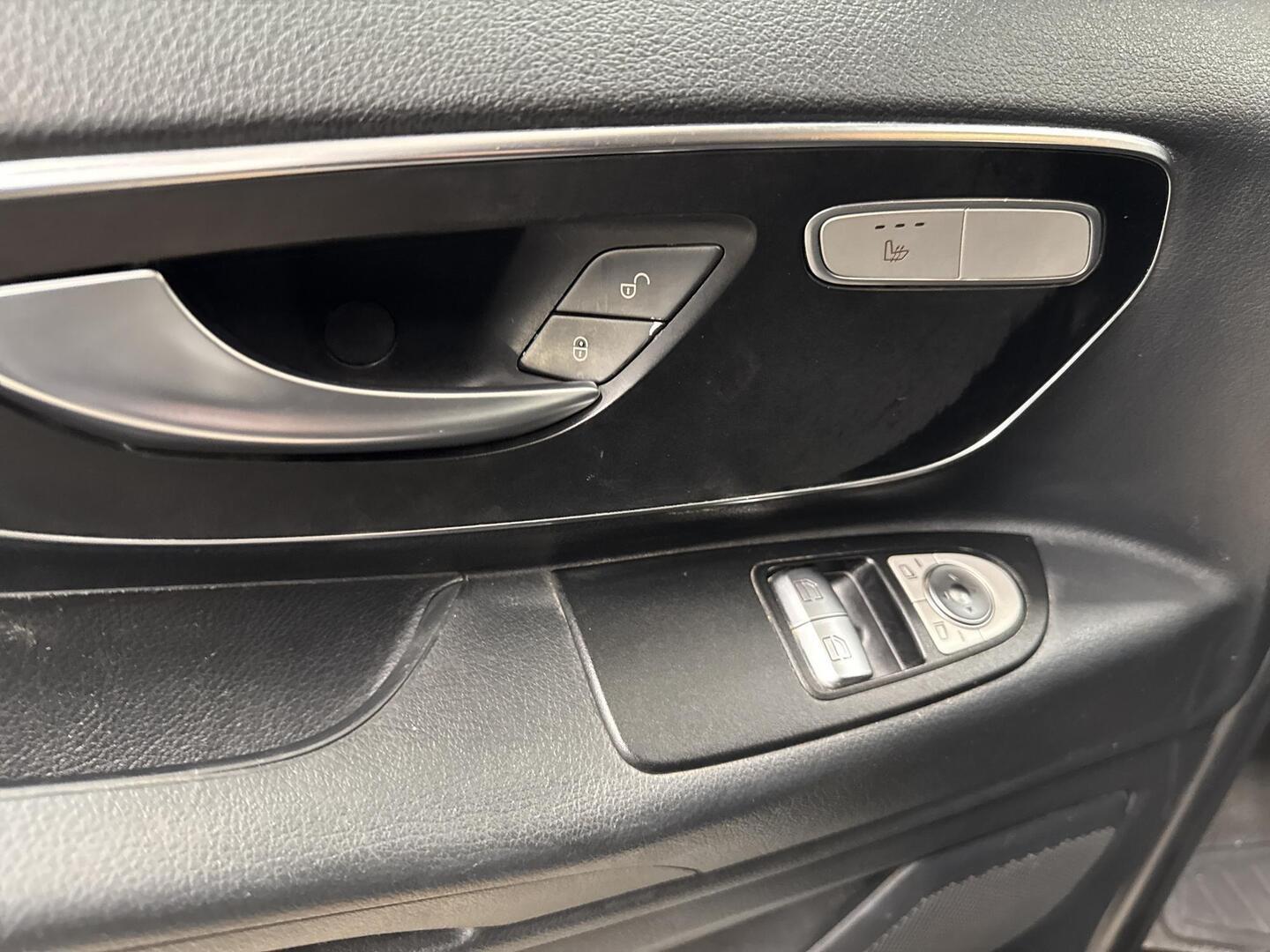 MERCEDES-BENZ Vito 2016