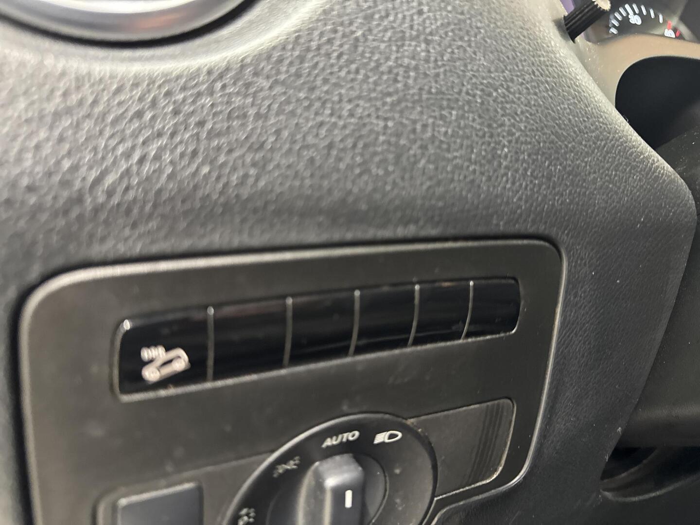 MERCEDES-BENZ Vito 2016