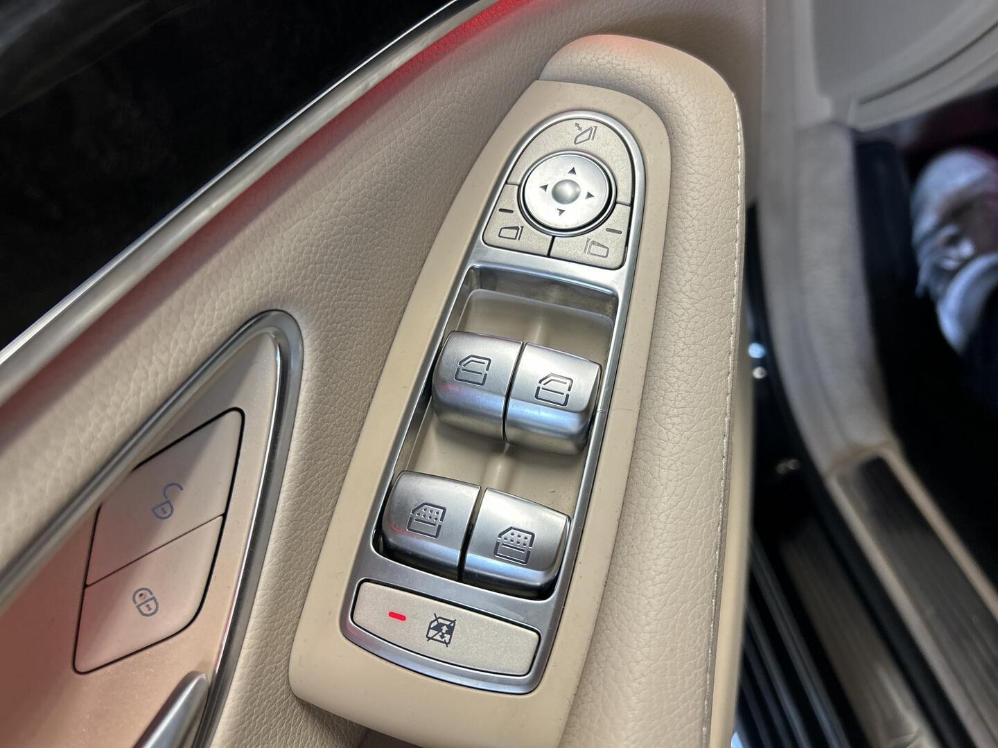 MERCEDES-BENZ S 2013