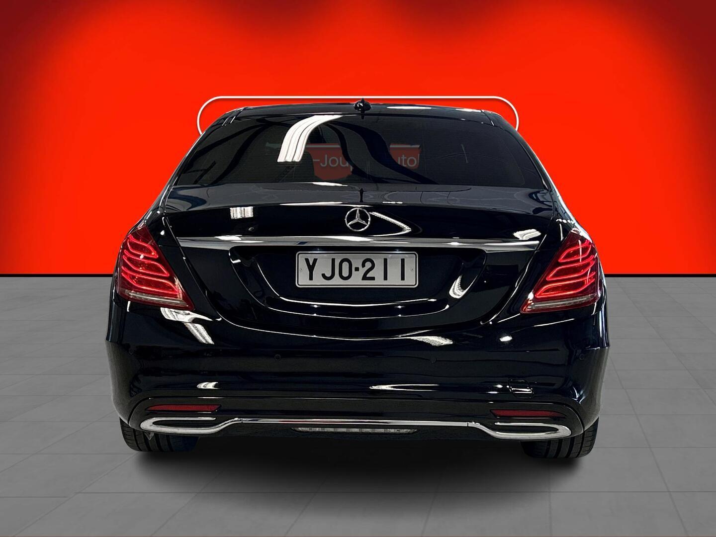 MERCEDES-BENZ S 2013