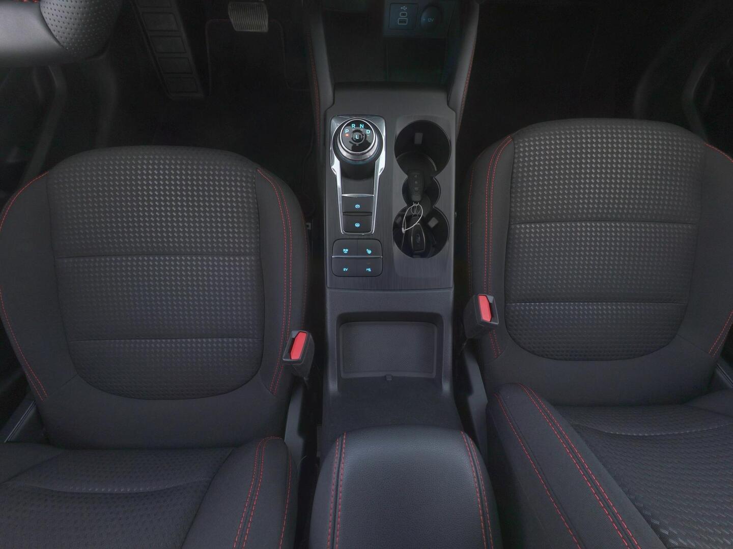 FORD KUGA 2023