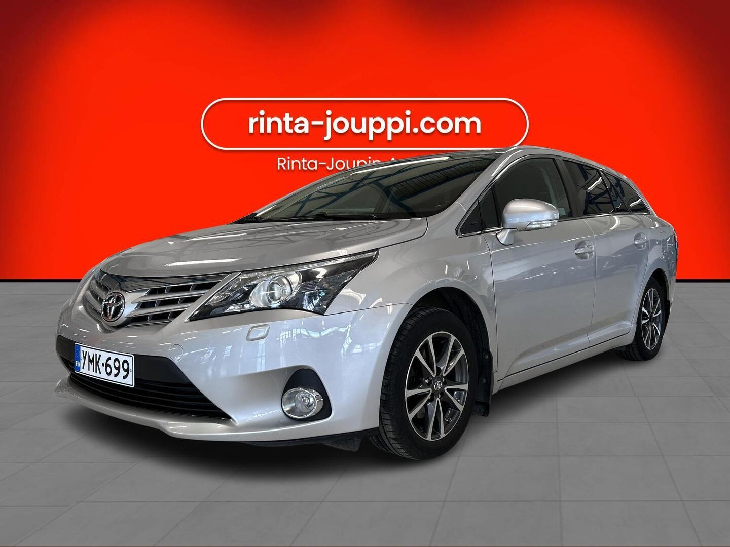 TOYOTA Avensis 2014