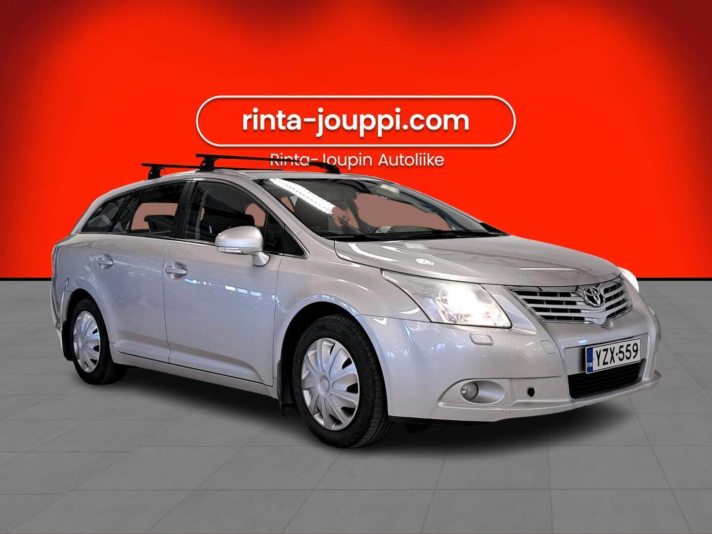 TOYOTA Avensis 2011