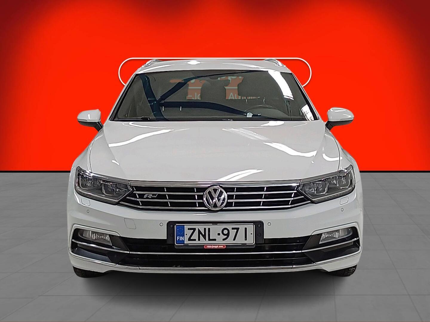 VOLKSWAGEN Passat 2017