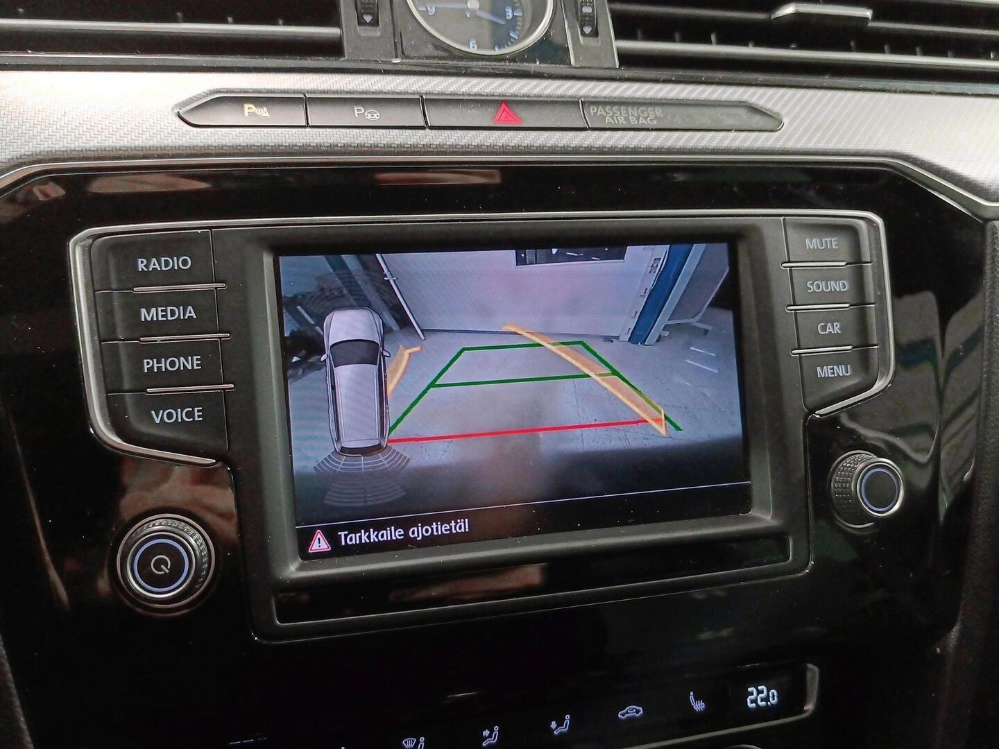 VOLKSWAGEN Passat 2017