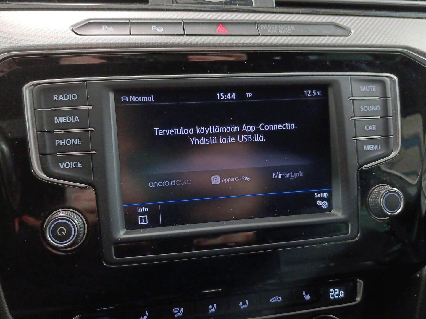 VOLKSWAGEN Passat 2017