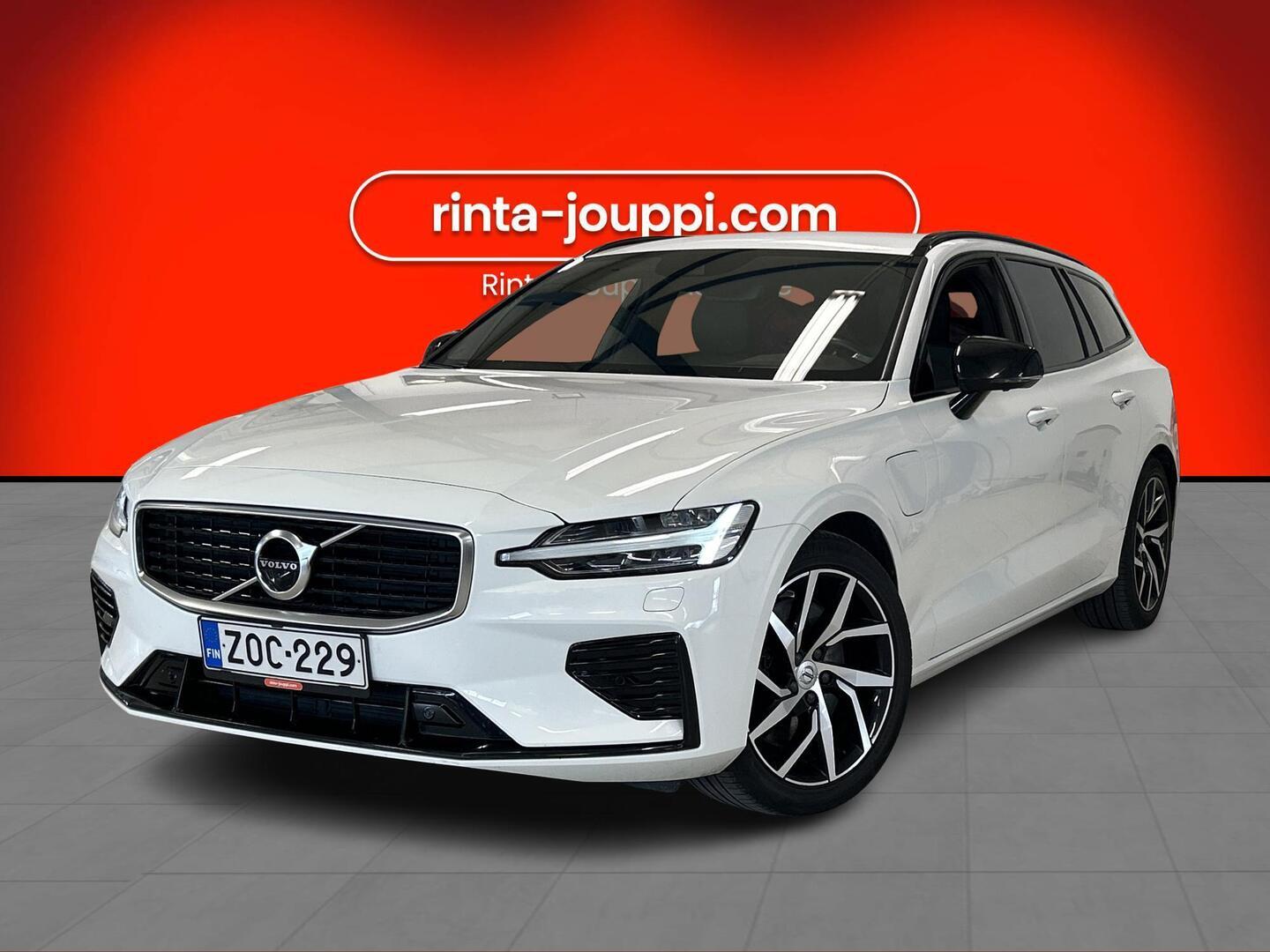 VOLVO V60 2020