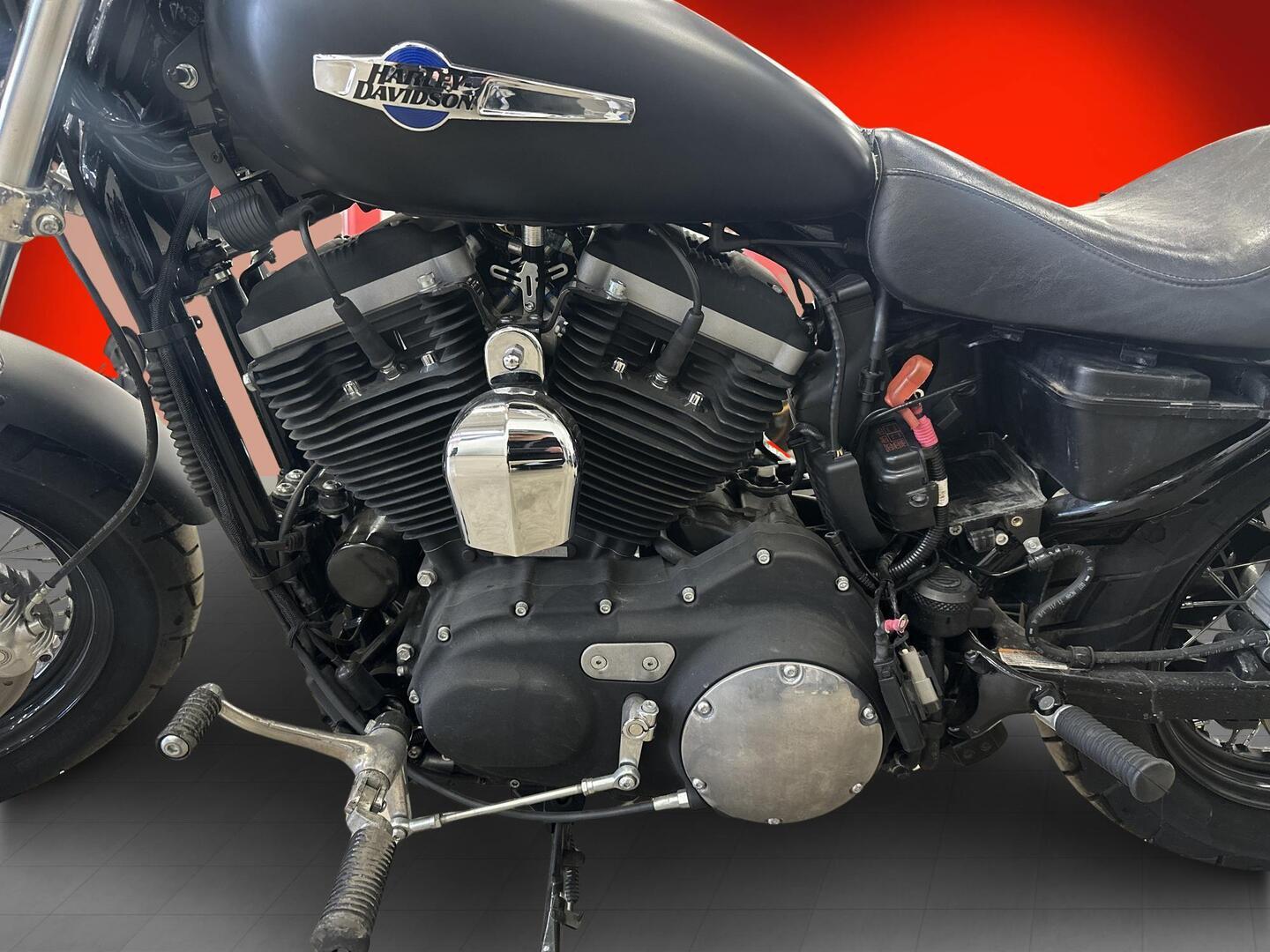 HARLEY-DAVIDSON SPORTSTER 2013