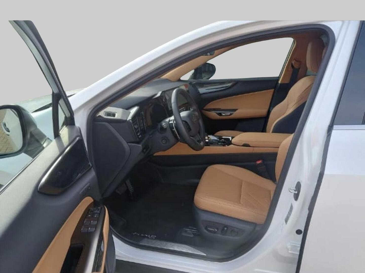 LEXUS NX 2025
