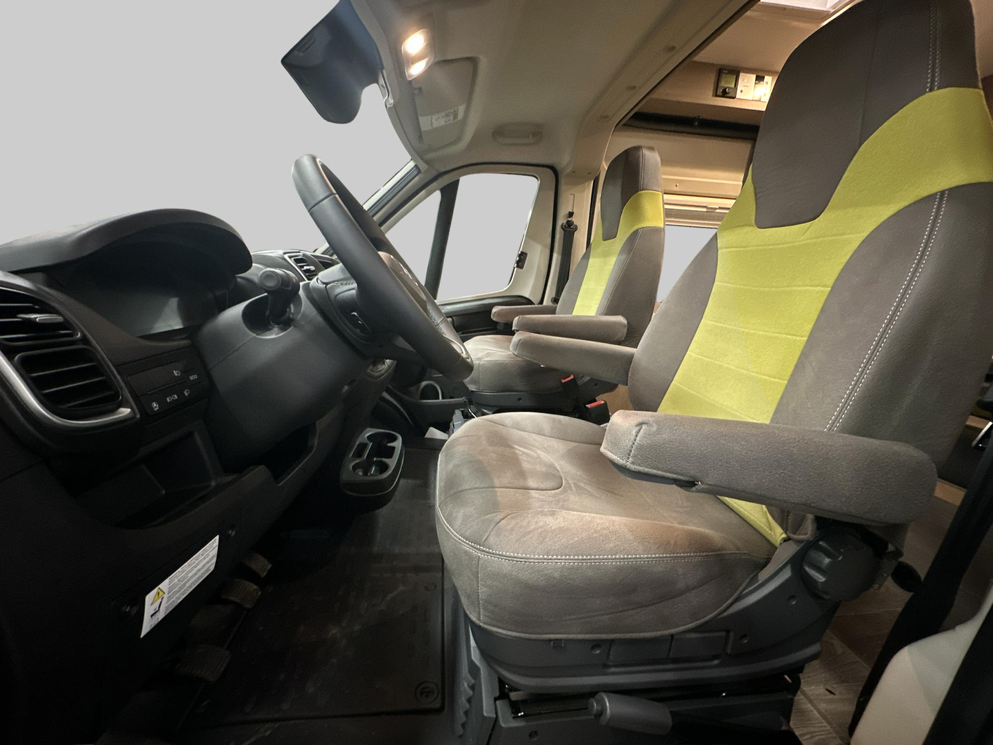 PÖSSL ROADCRUISER 2025