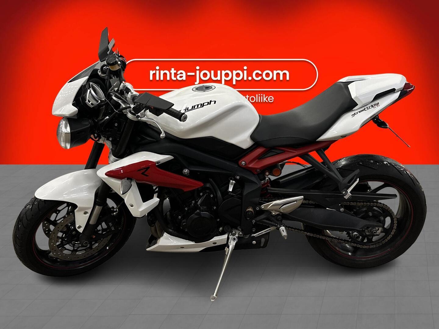 TRIUMPH STREET TRIPLE 2015