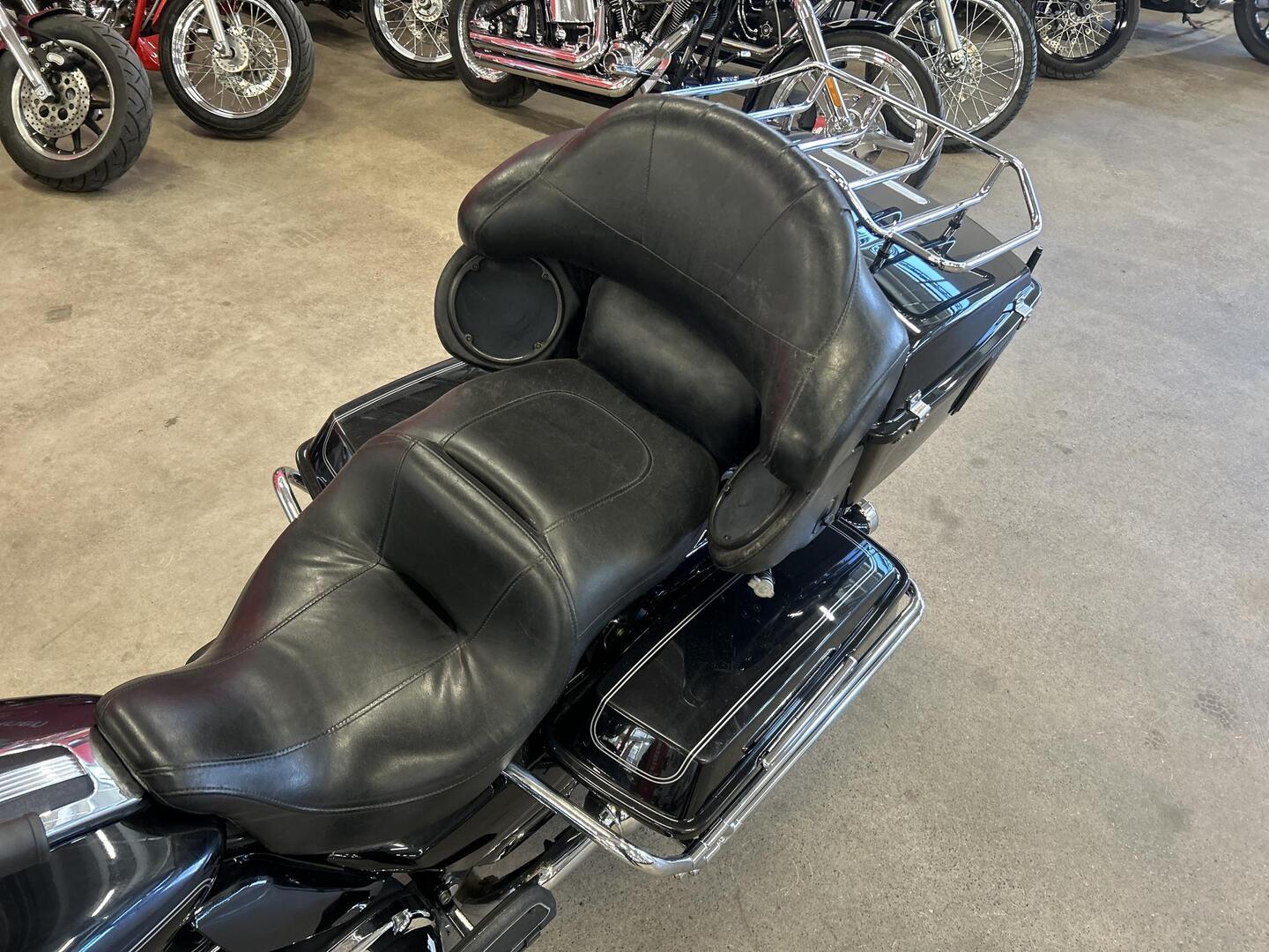 HARLEY-DAVIDSON TOURING 2009