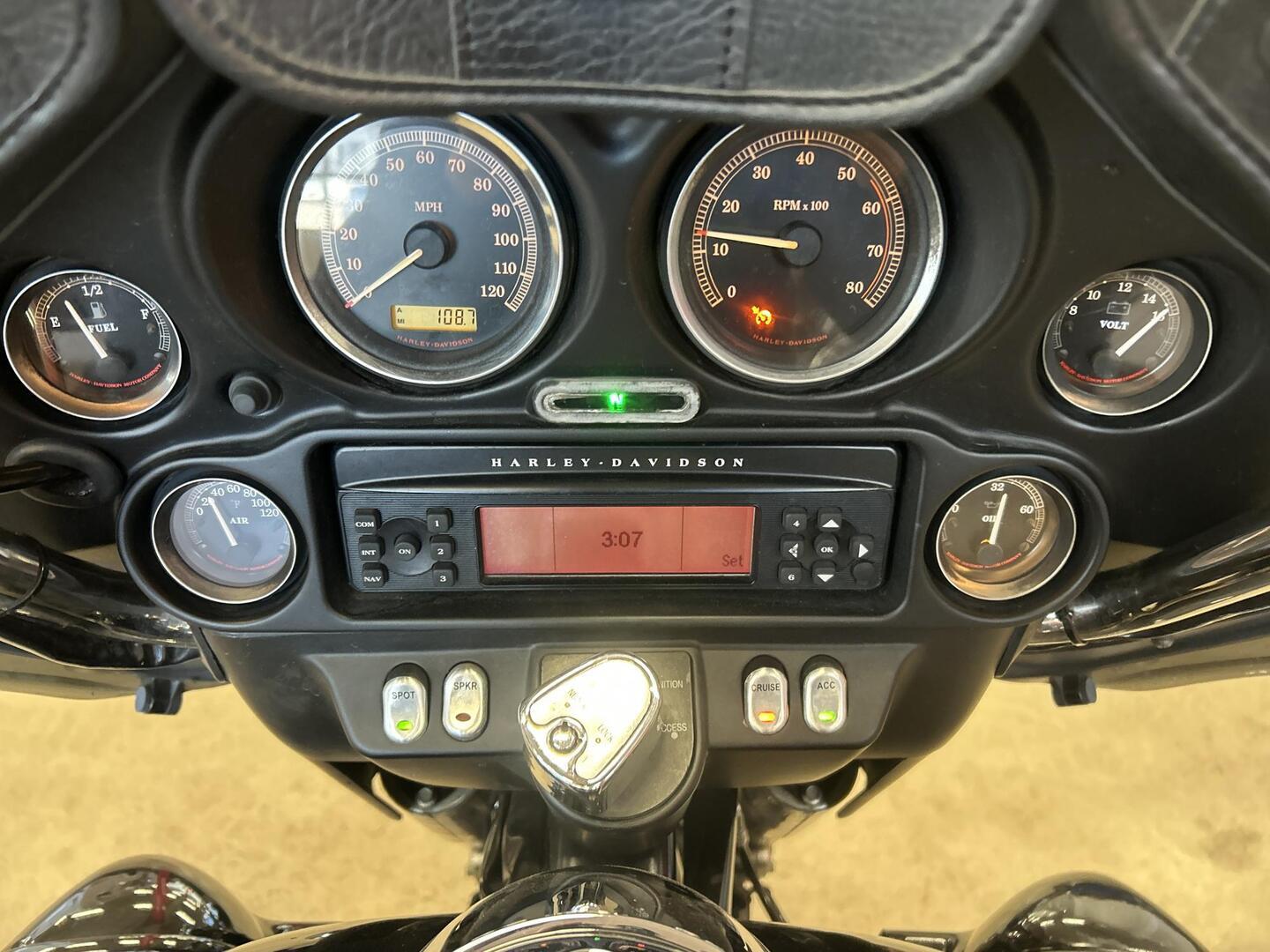 HARLEY-DAVIDSON TOURING 2009