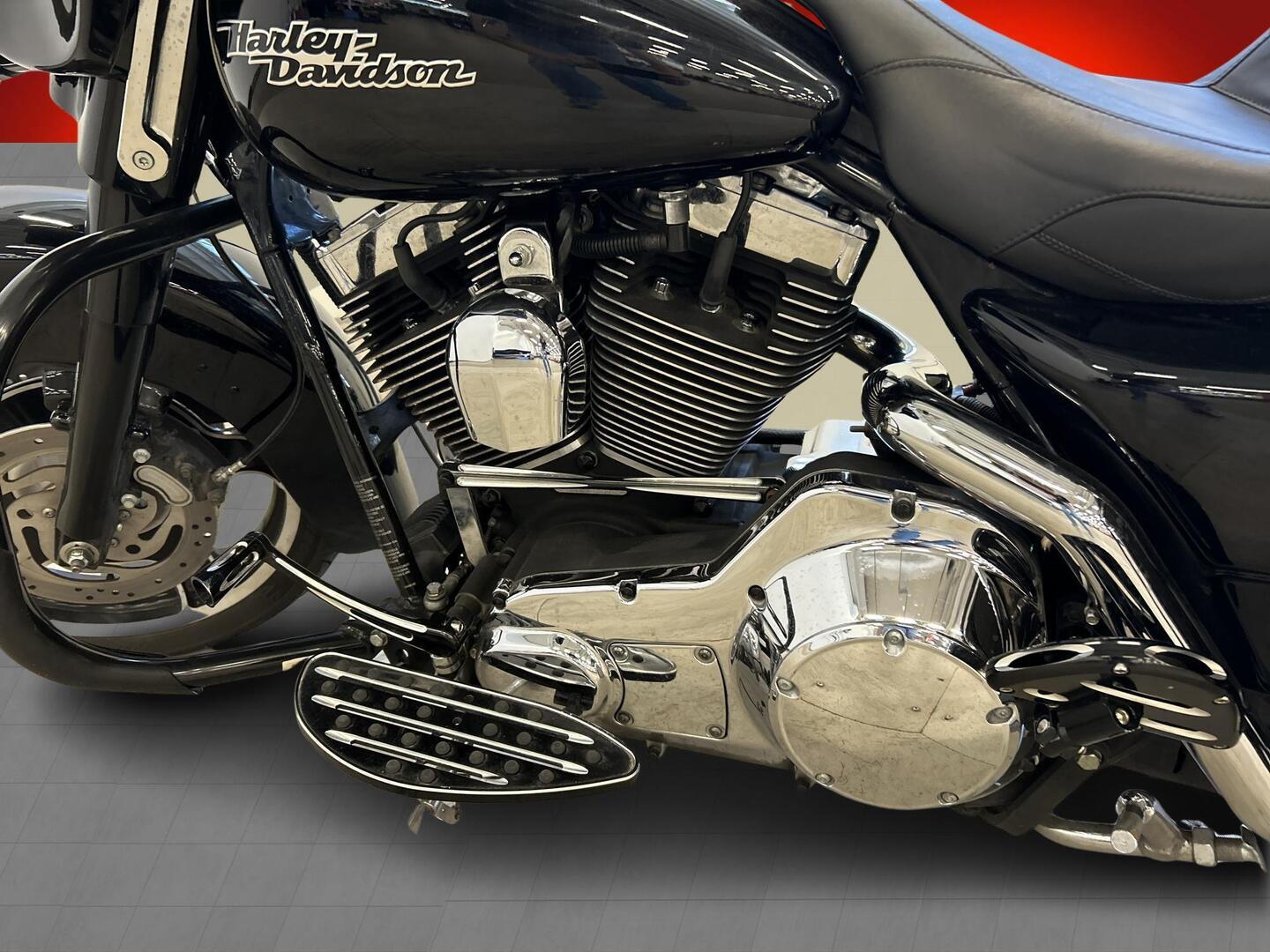 HARLEY-DAVIDSON TOURING 2006