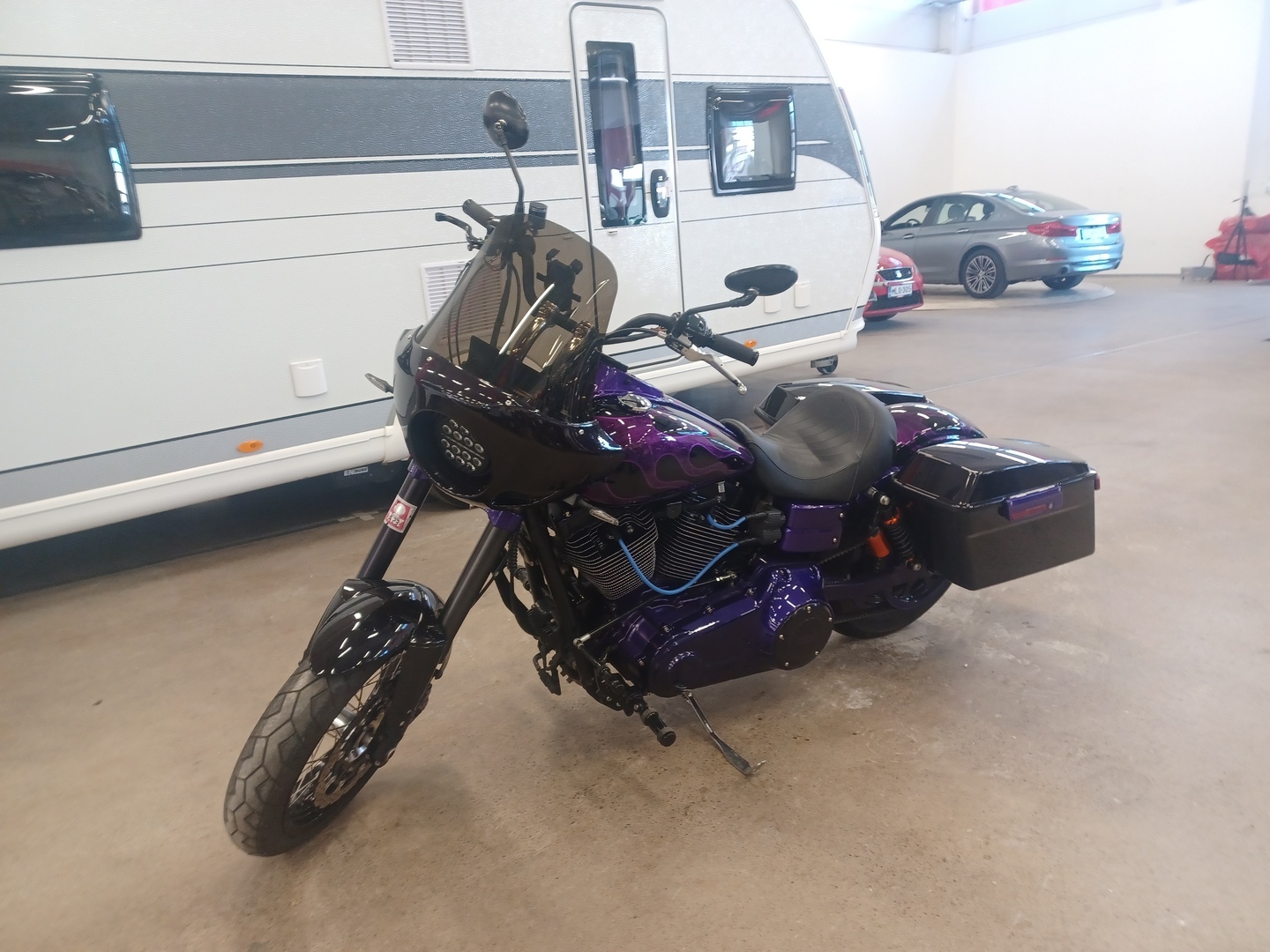 HARLEY-DAVIDSON DYNA 2006