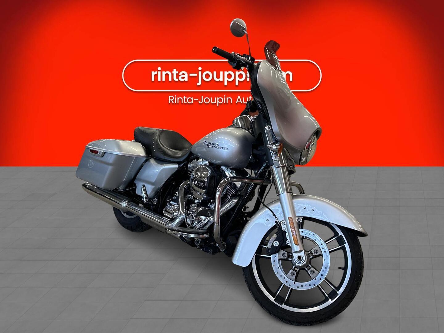 HARLEY-DAVIDSON Touring 2014