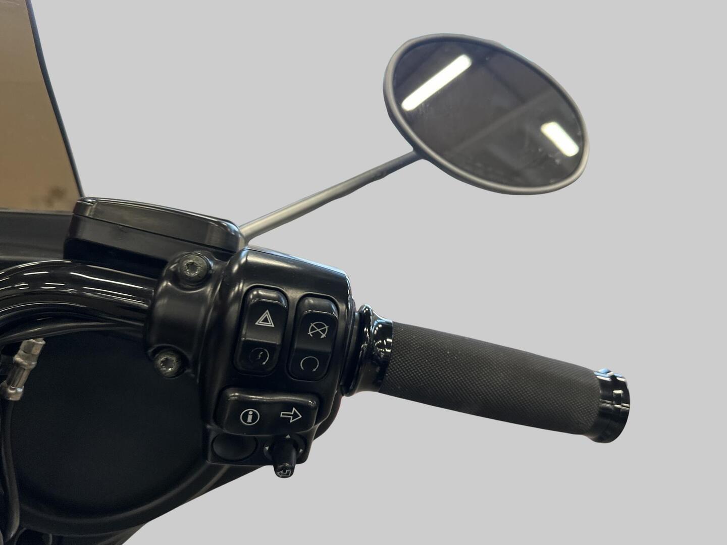 HARLEY-DAVIDSON Touring 2014