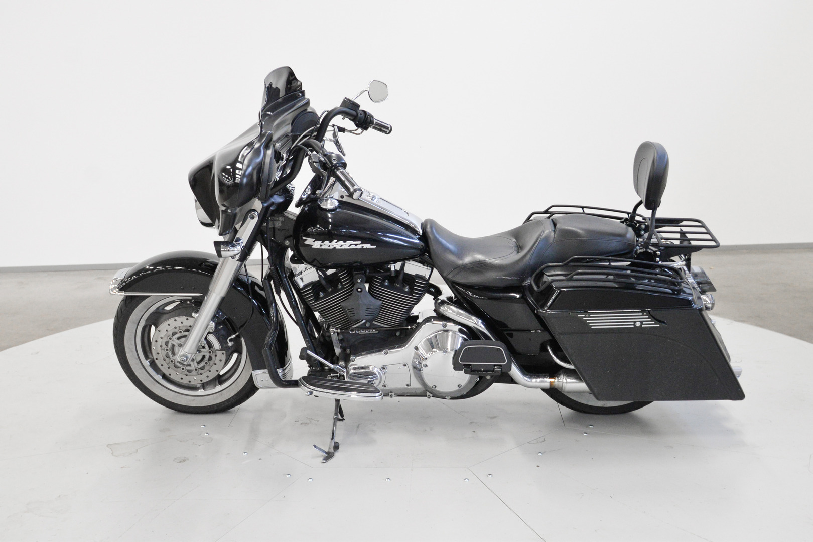HARLEY-DAVIDSON TOURING 2005