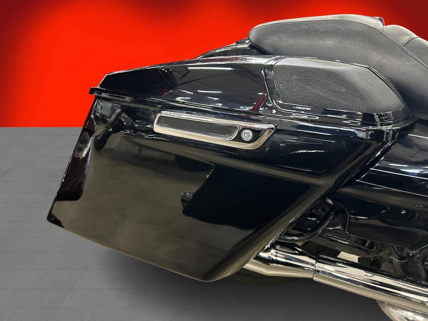 HARLEY-DAVIDSON TOURING 2014