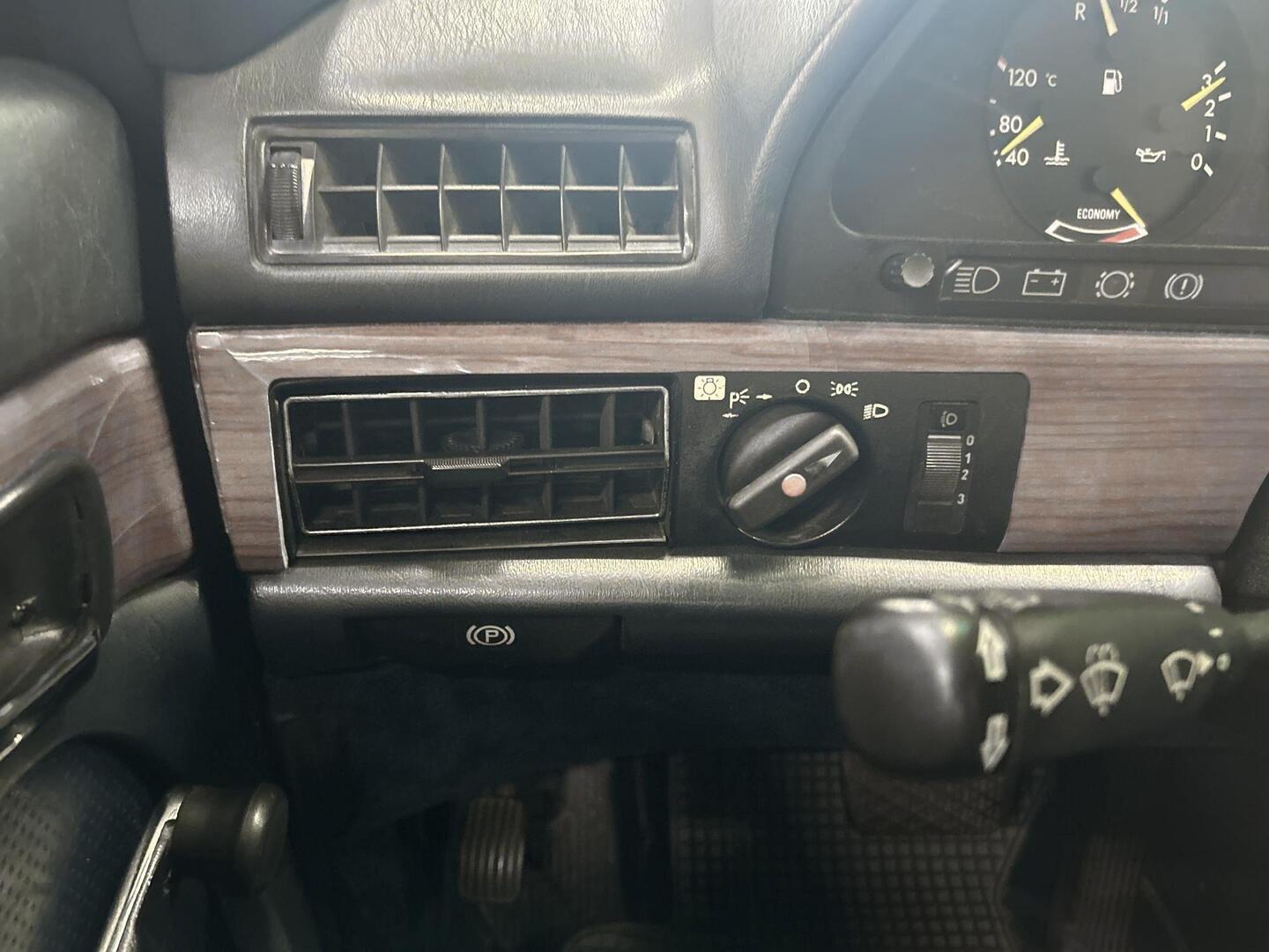 MERCEDES-BENZ S 1980