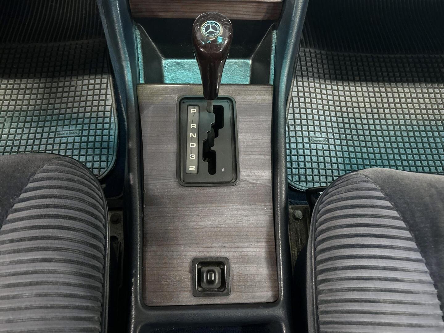 MERCEDES-BENZ S 1980
