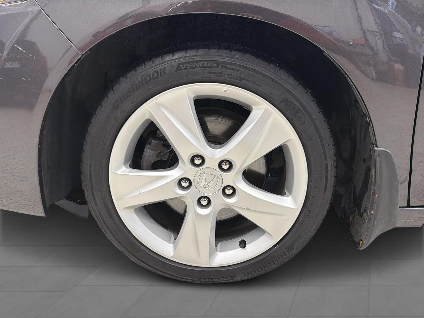 HONDA Accord 2011