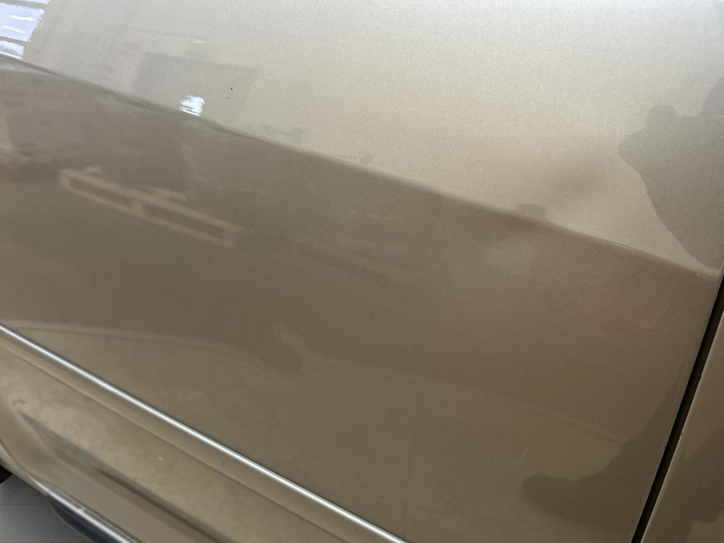 VOLKSWAGEN Touran 2015