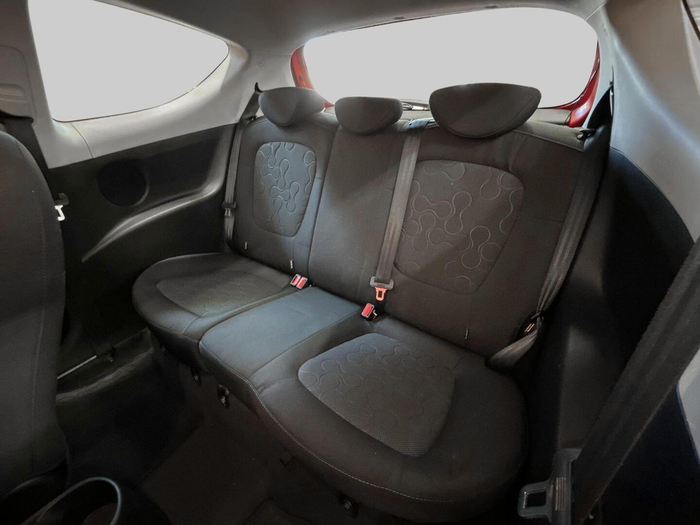 HYUNDAI i20 2011