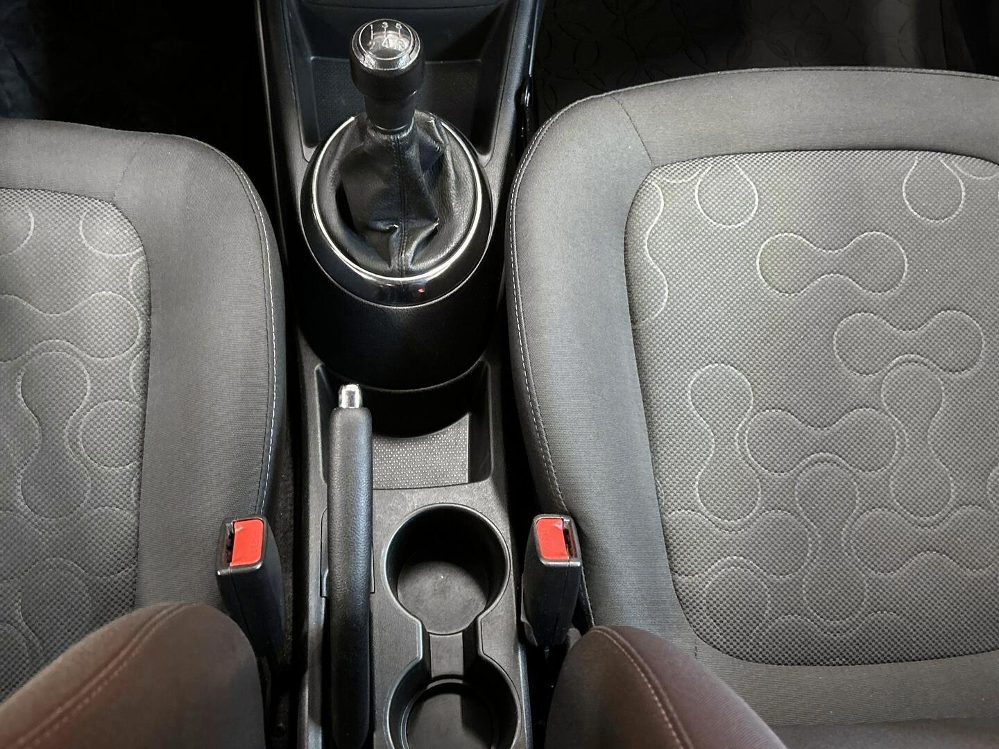 HYUNDAI i20 2011
