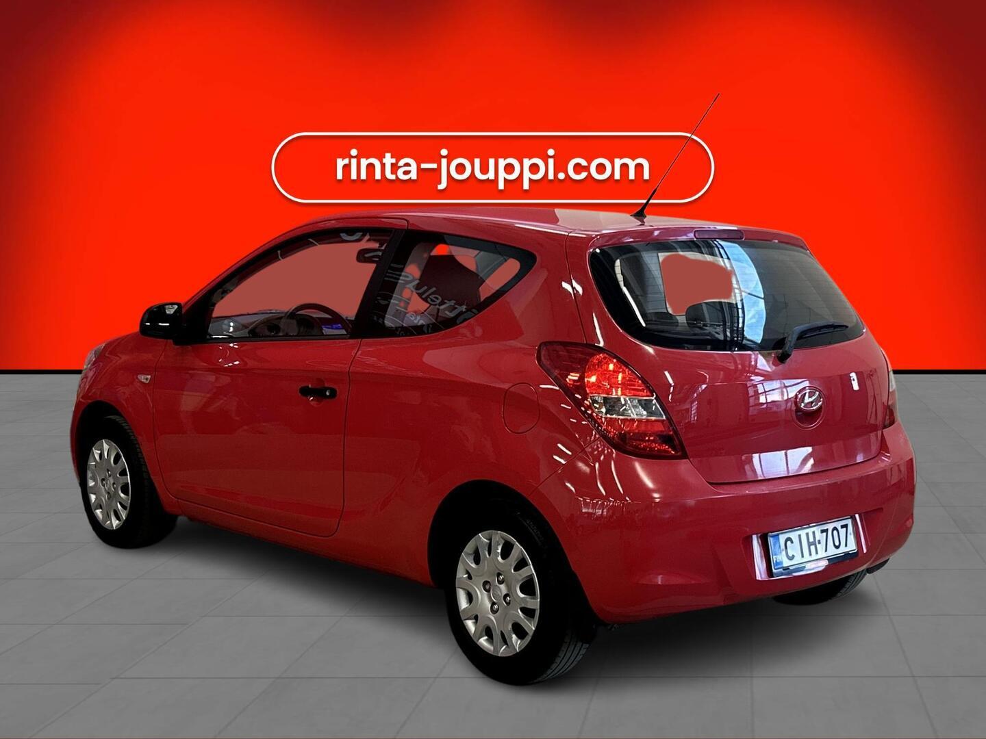 HYUNDAI i20 2011