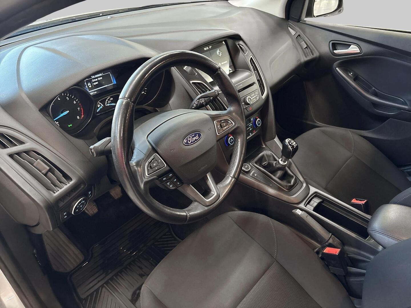 FORD Focus 2017