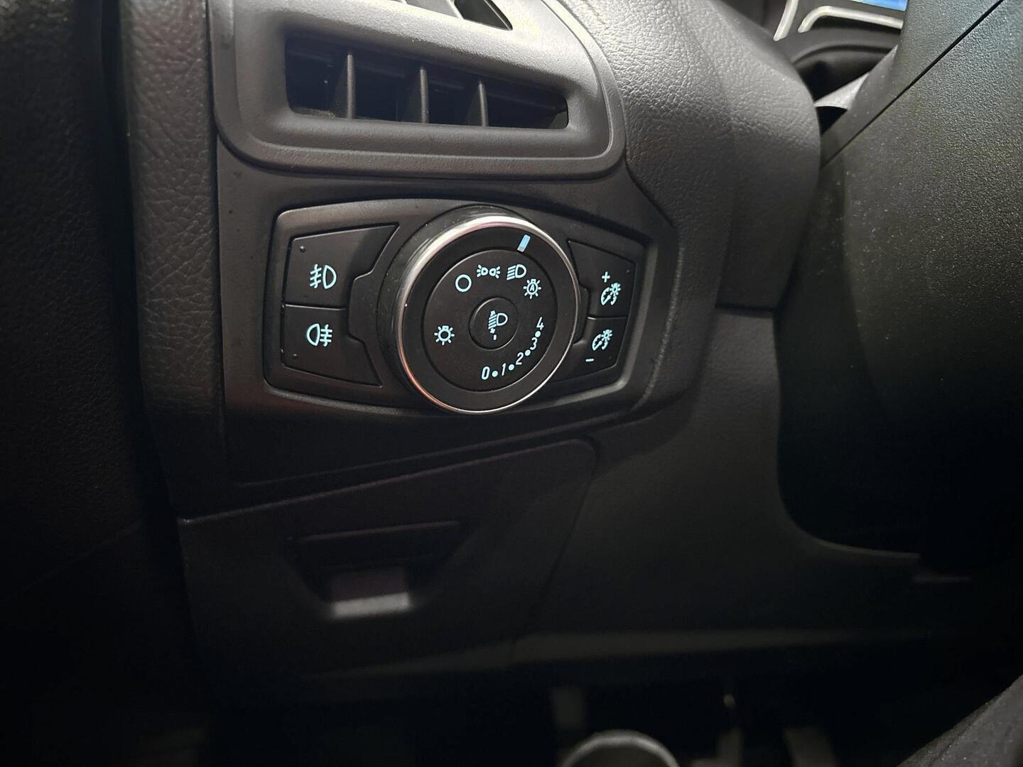 FORD Focus 2017