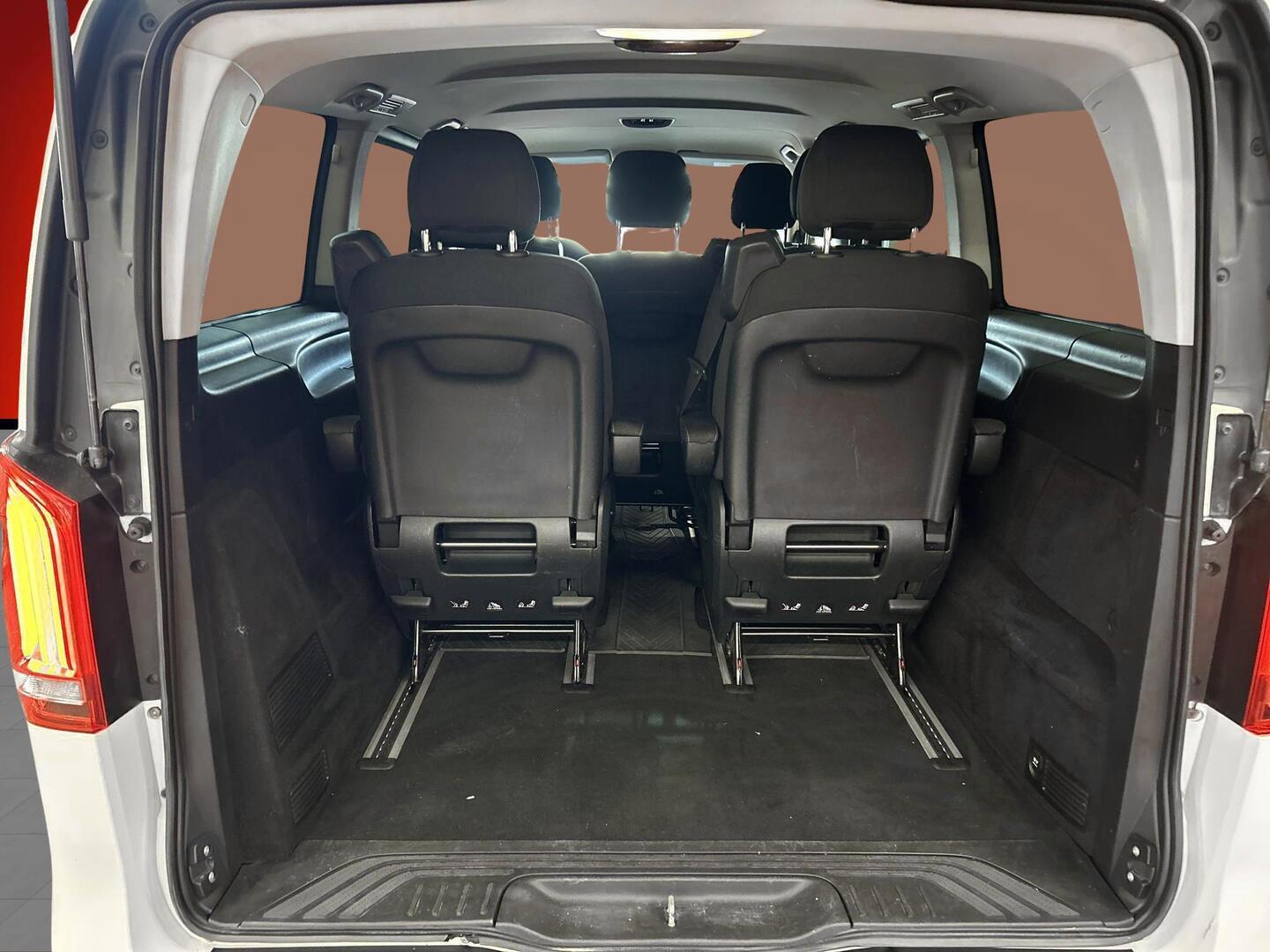 MERCEDES-BENZ V 2015