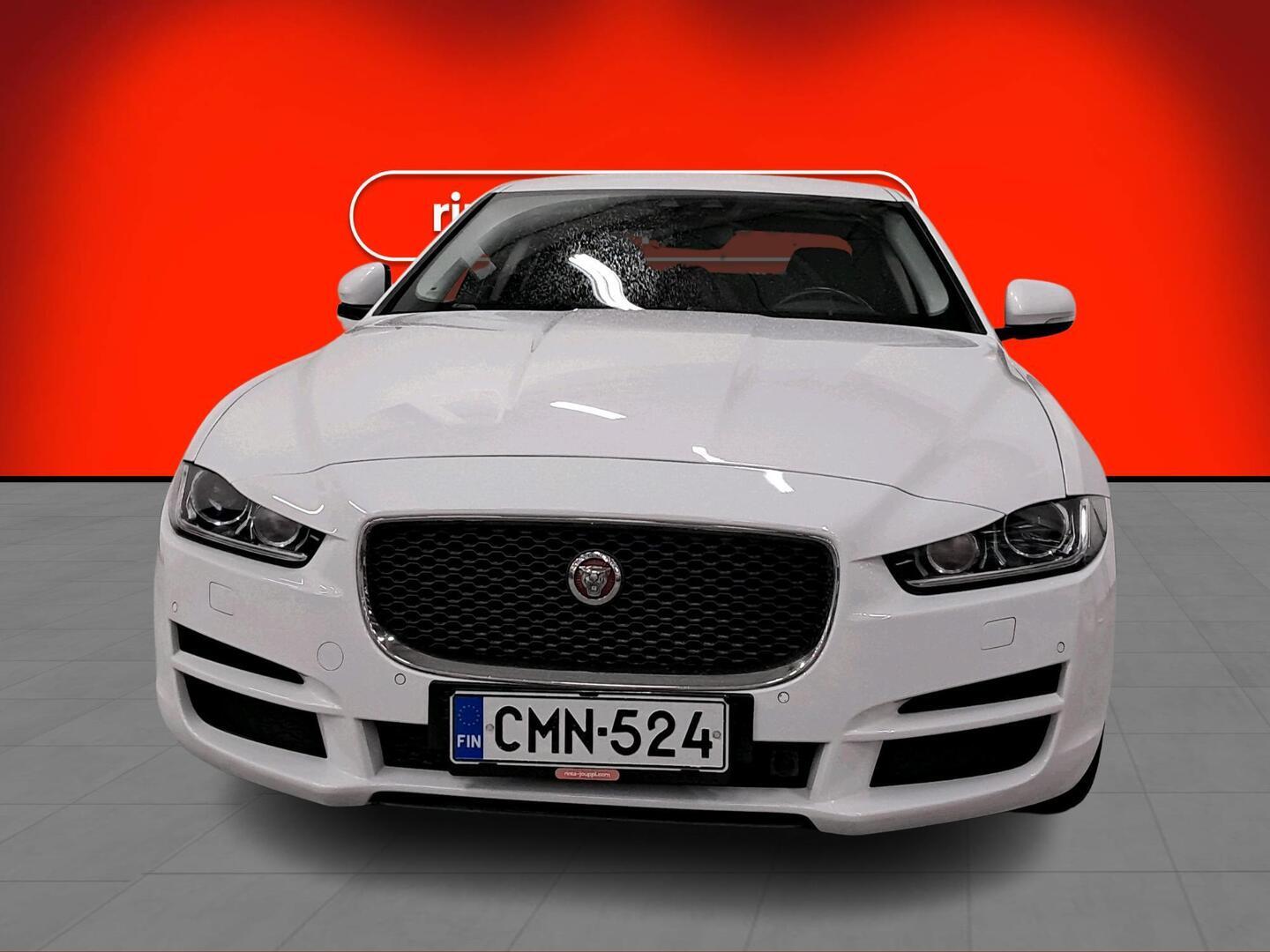 JAGUAR XE 2019