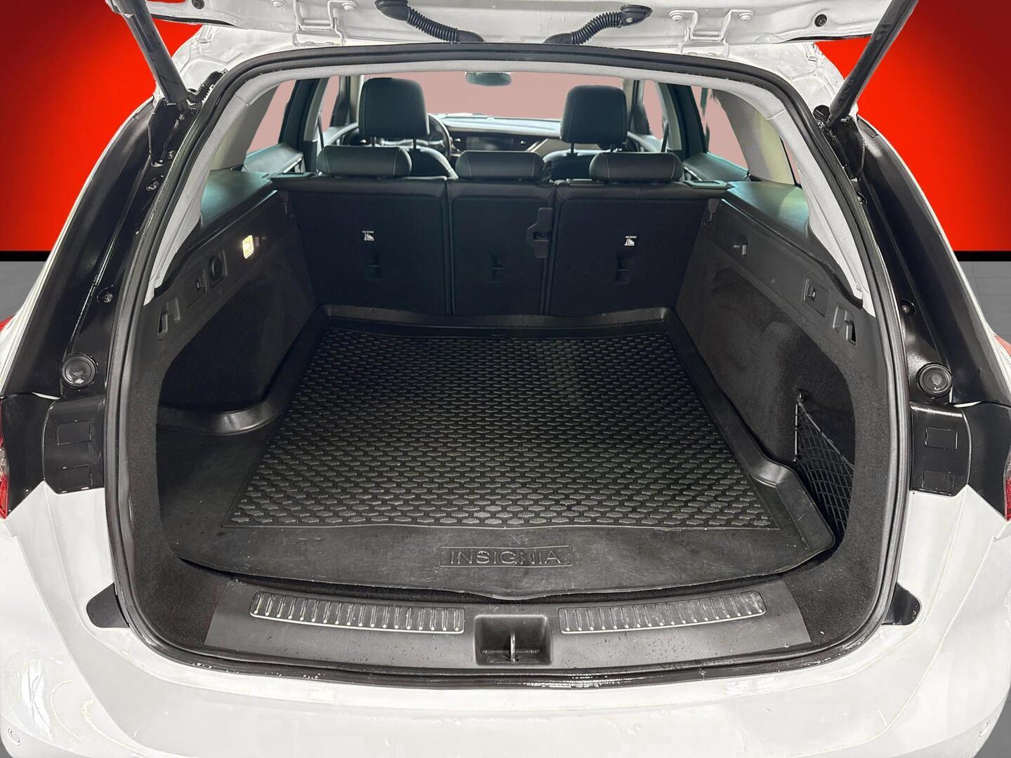 OPEL Insignia 2020