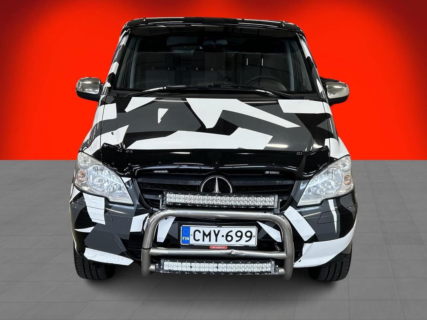 MERCEDES-BENZ Vito 2012