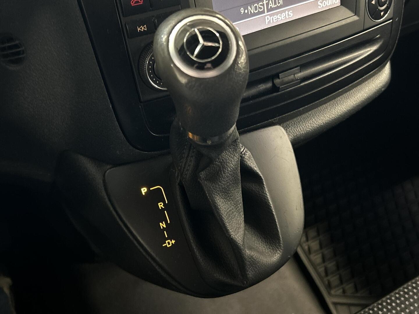 MERCEDES-BENZ Vito 2012