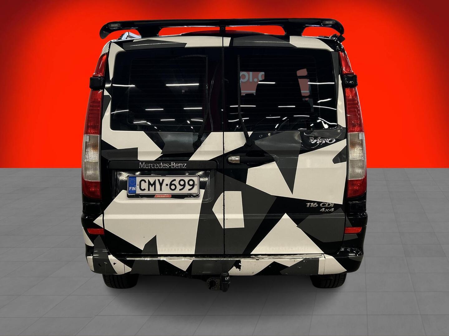 MERCEDES-BENZ Vito 2012