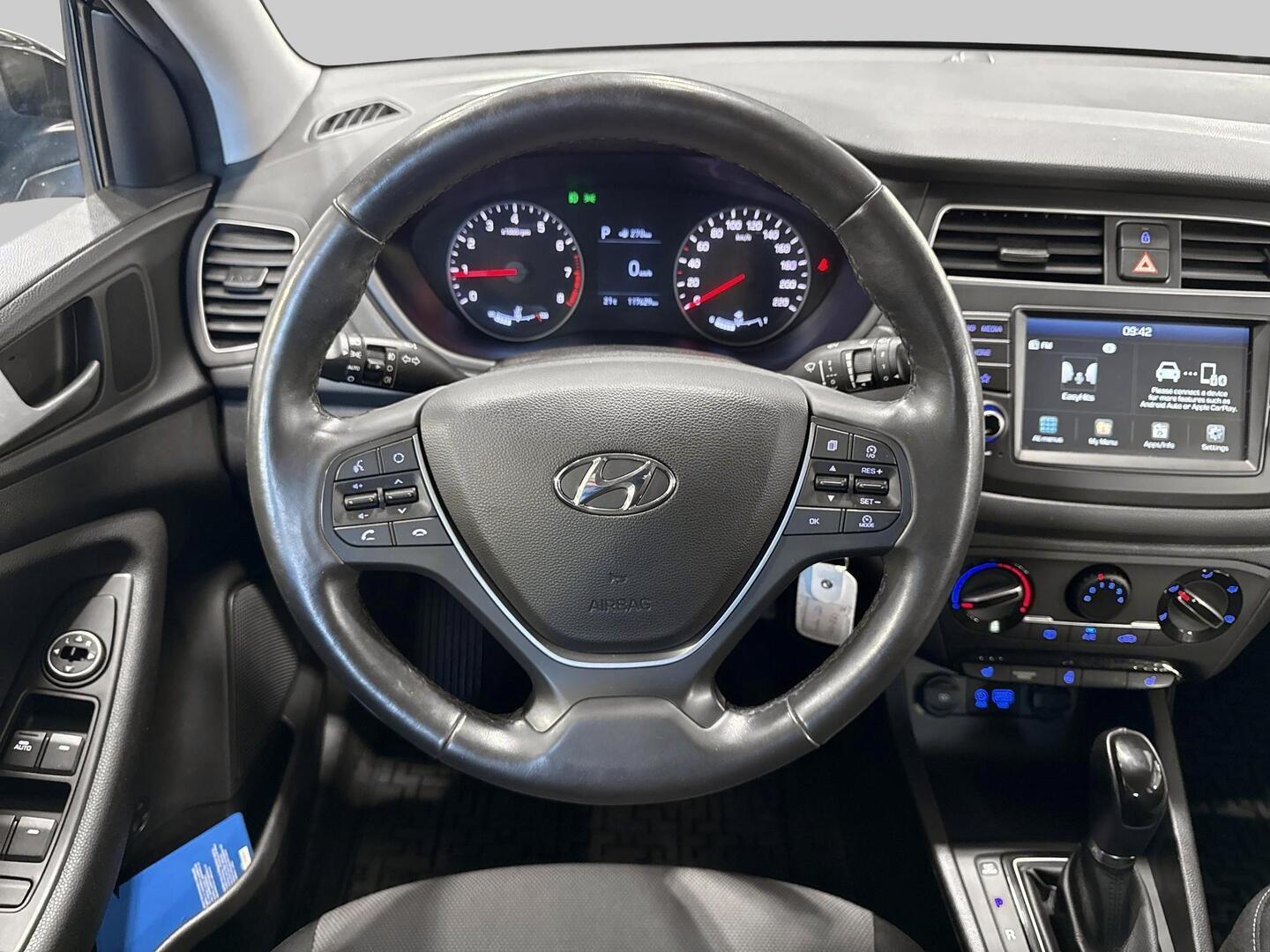 HYUNDAI i20 Hatchback 2019