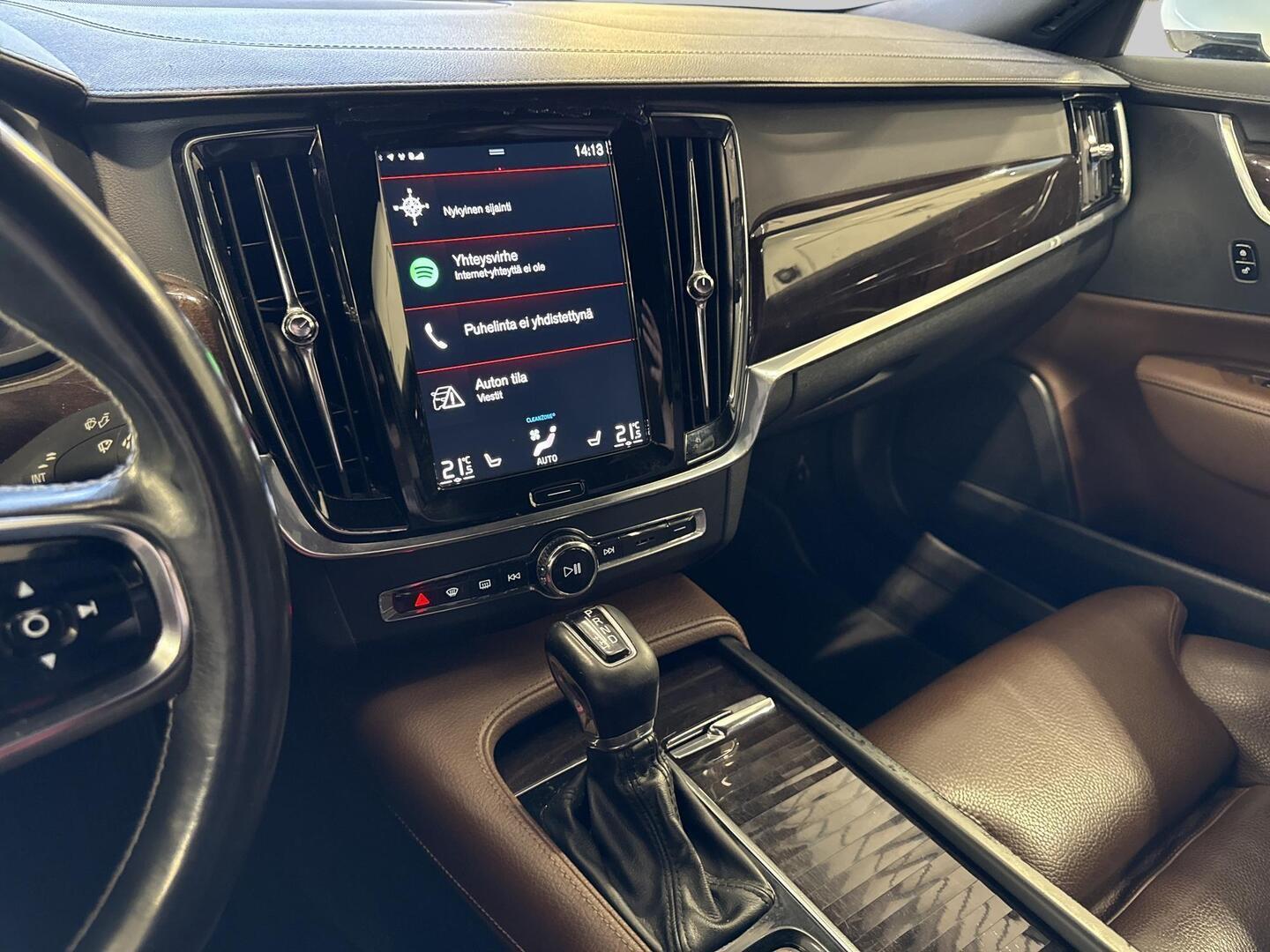 VOLVO S90 2020
