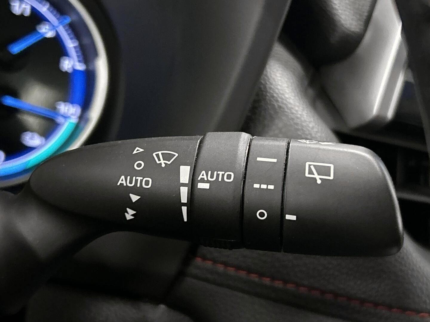 TOYOTA RAV4 PLUG-IN 2021