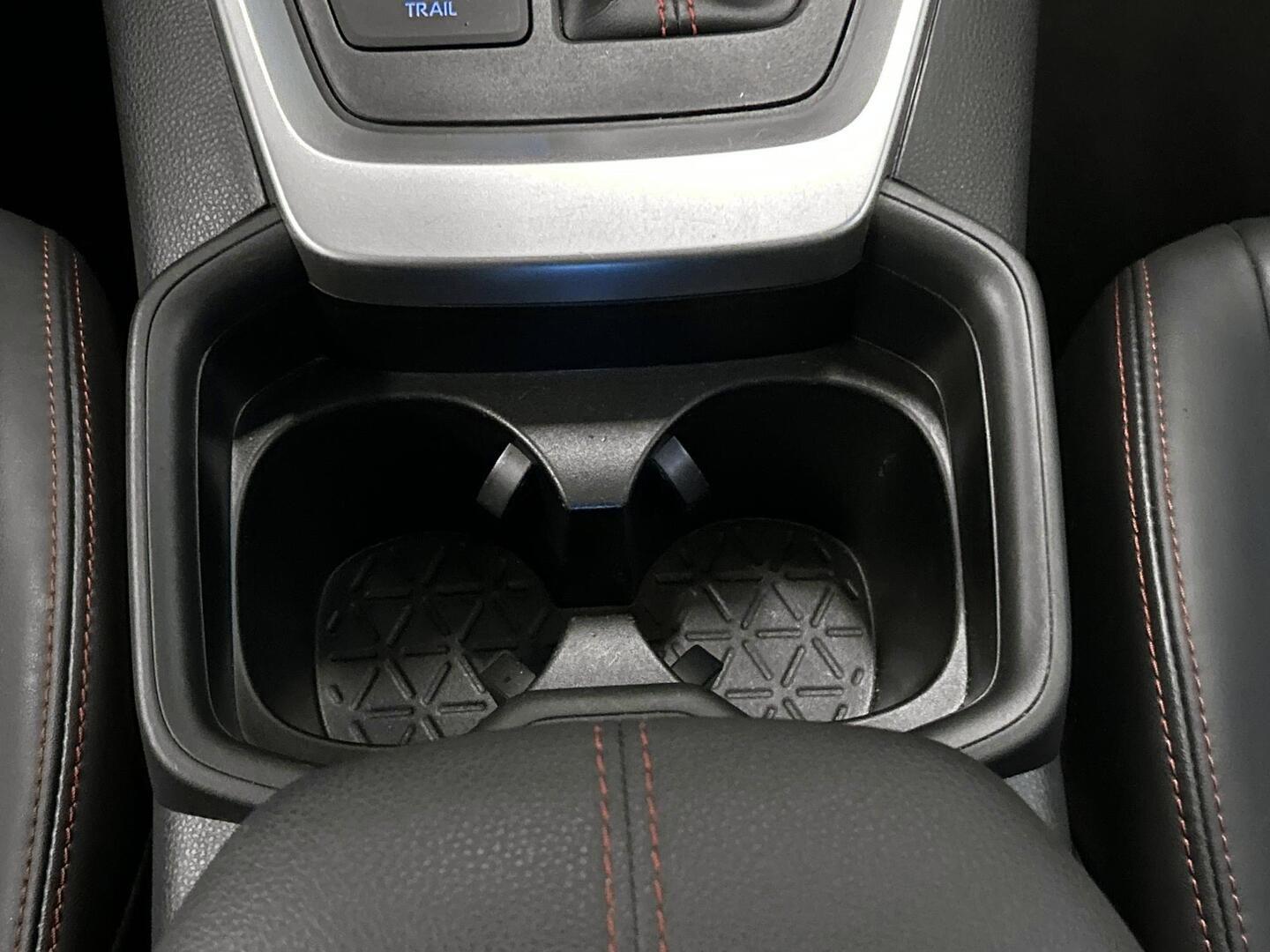 TOYOTA RAV4 PLUG-IN 2021